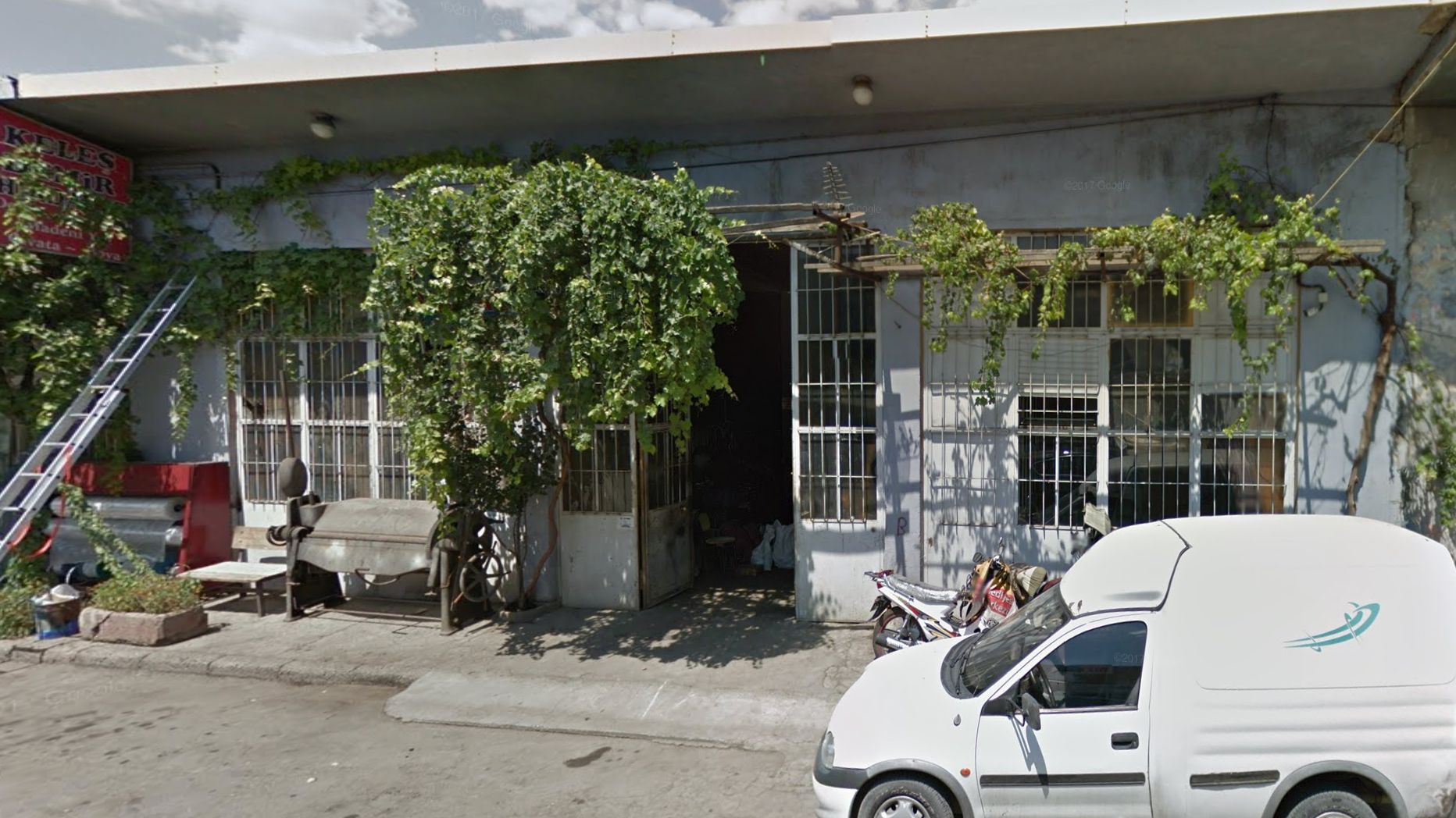 Azim Demir Doğrama Atölyesi