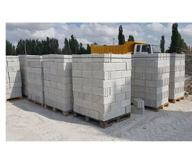 Настенные кирпичи