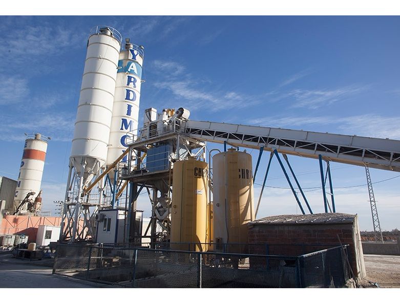 Self-compacting Concrete