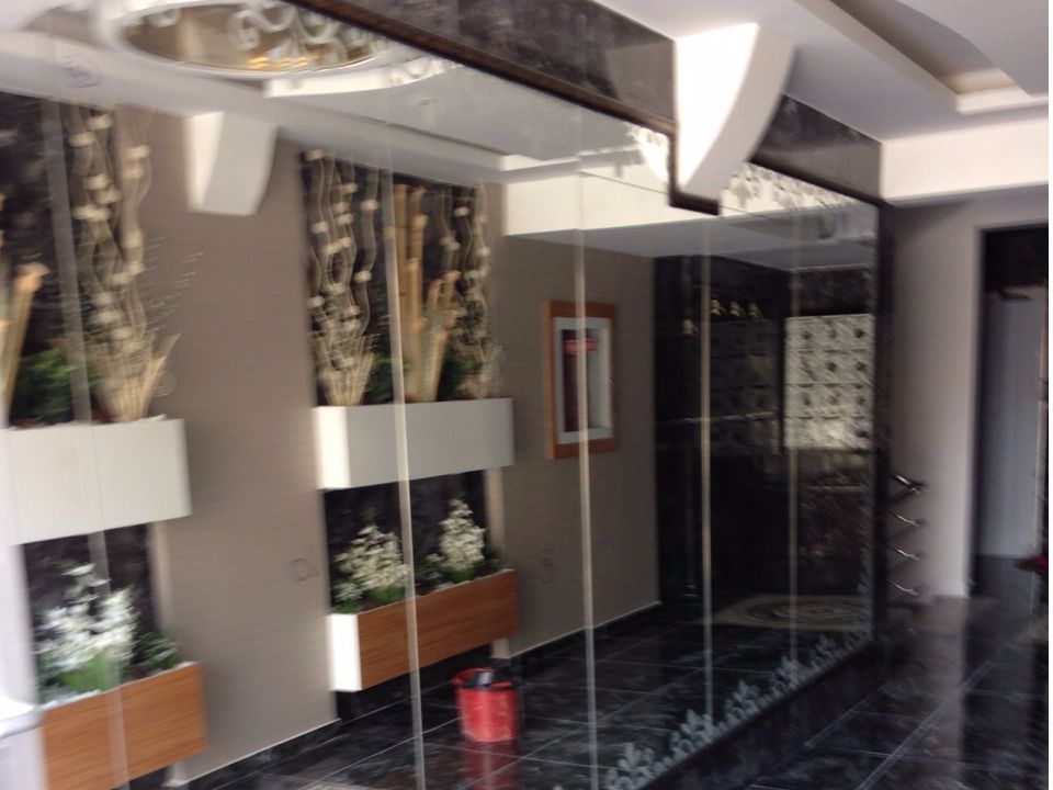 적층 및 강화 유리