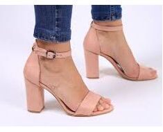 Shoe