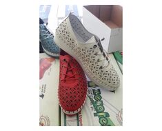 Shoe