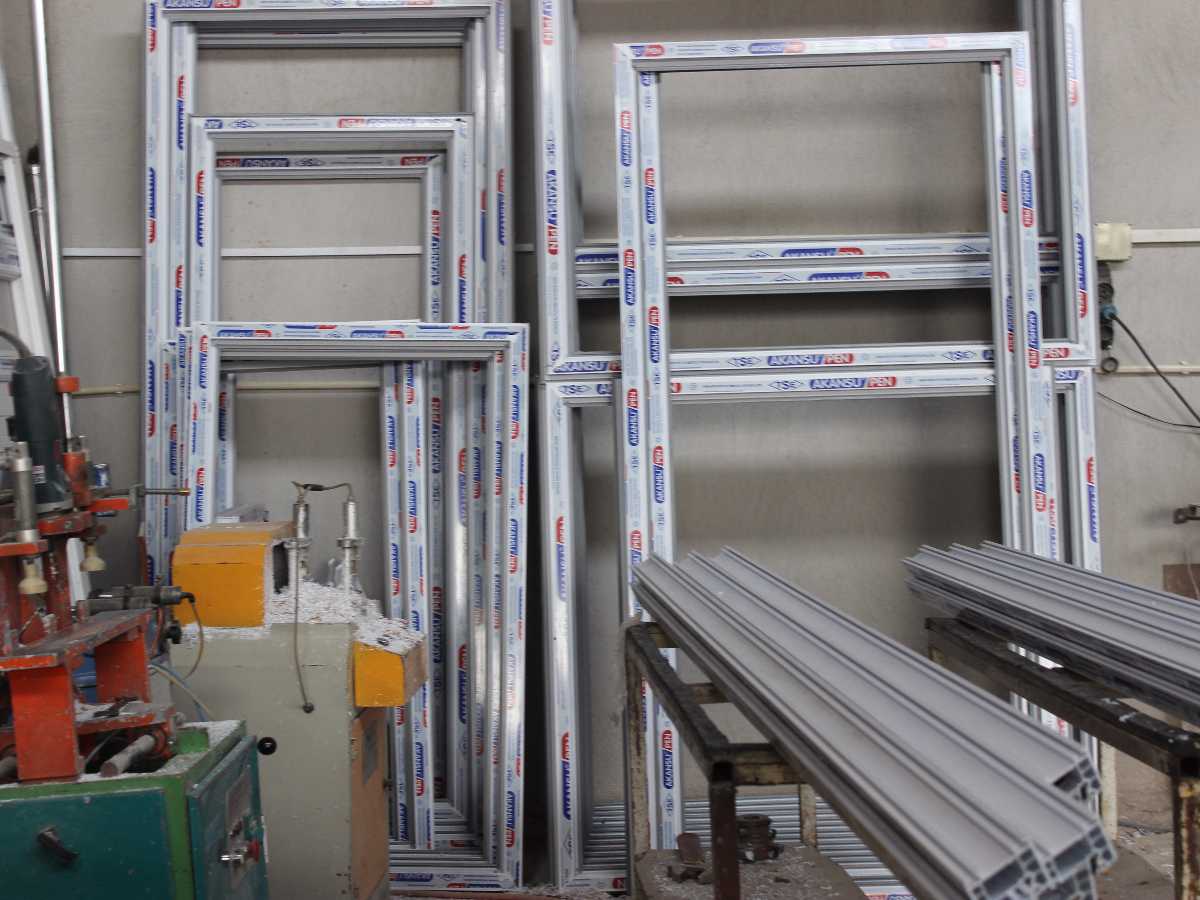 Puerta / Ventana Equipo