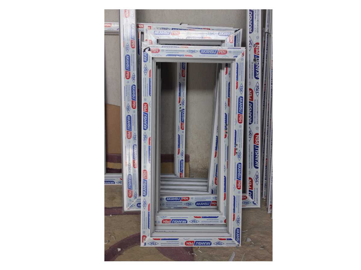 Puerta / Ventana Equipo