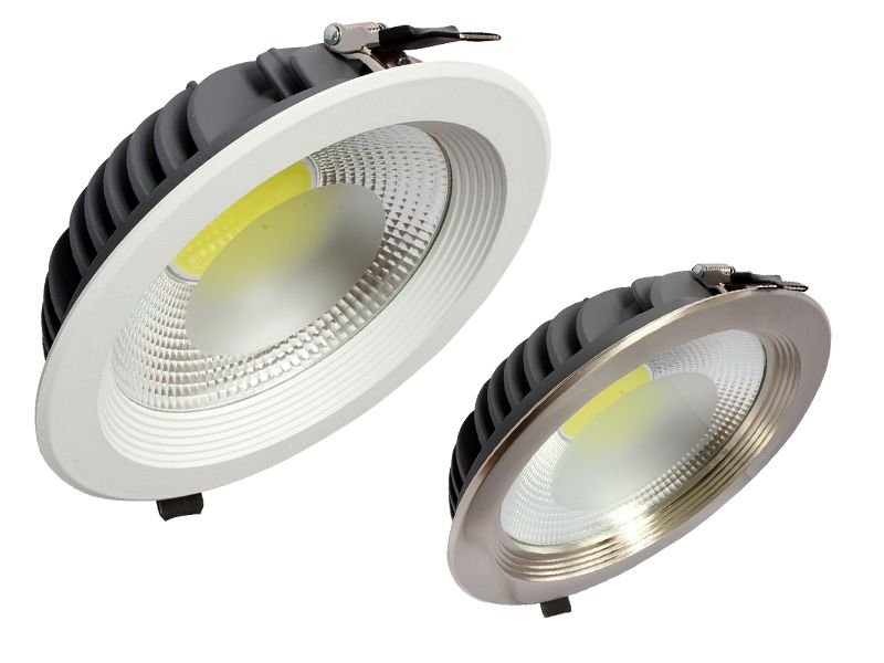 주도된 다운라이트