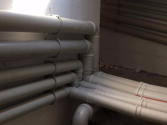 مأسورة بلاستيكية