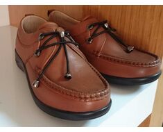 Shoe
