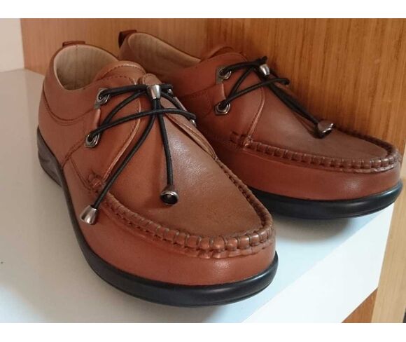 Shoe