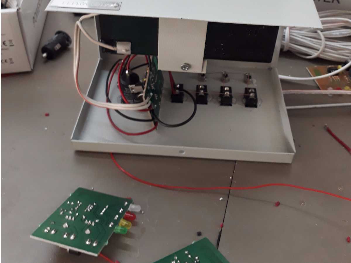 전자 제어 장치