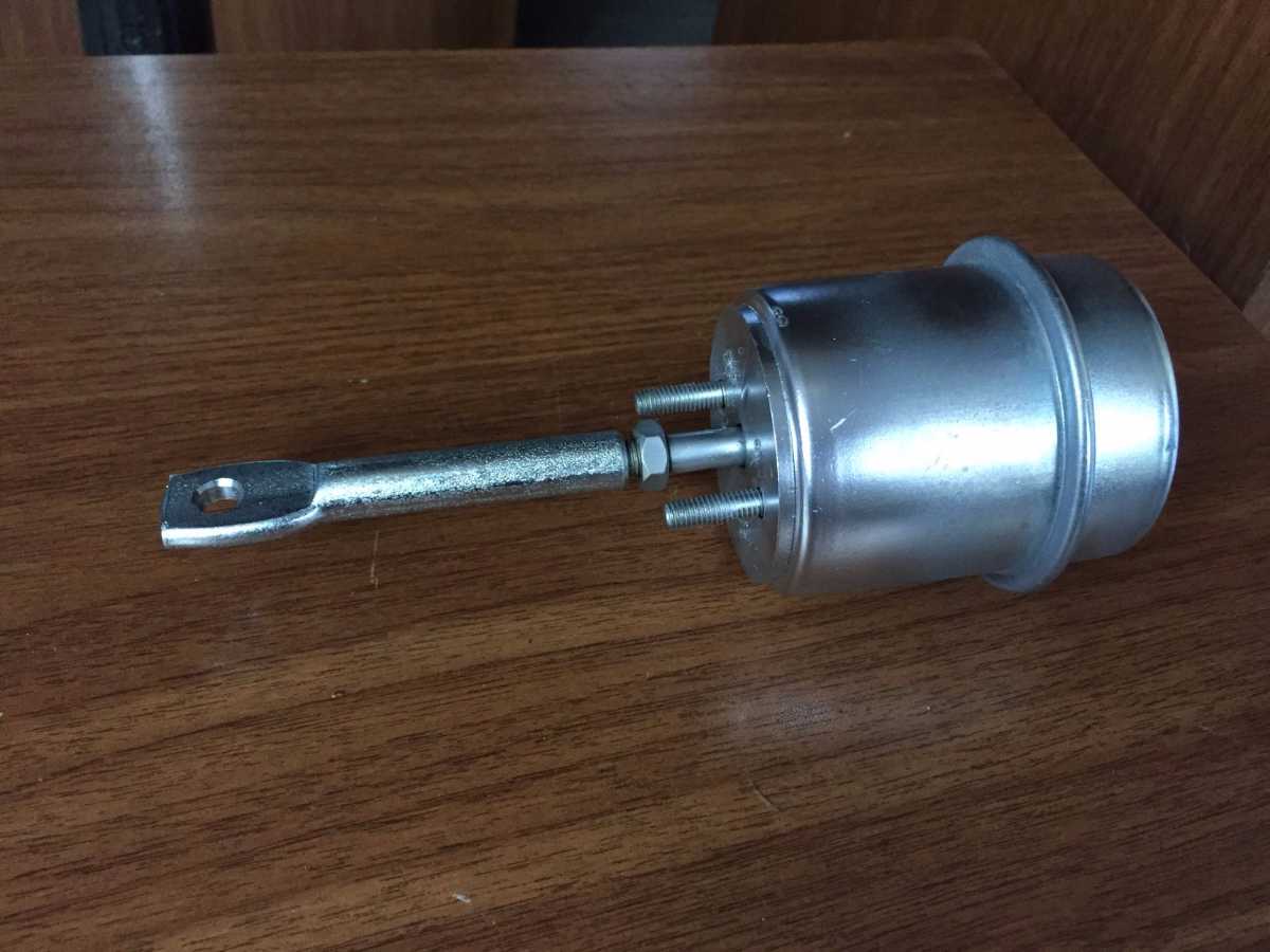 أقطعة الغيار لسيارة