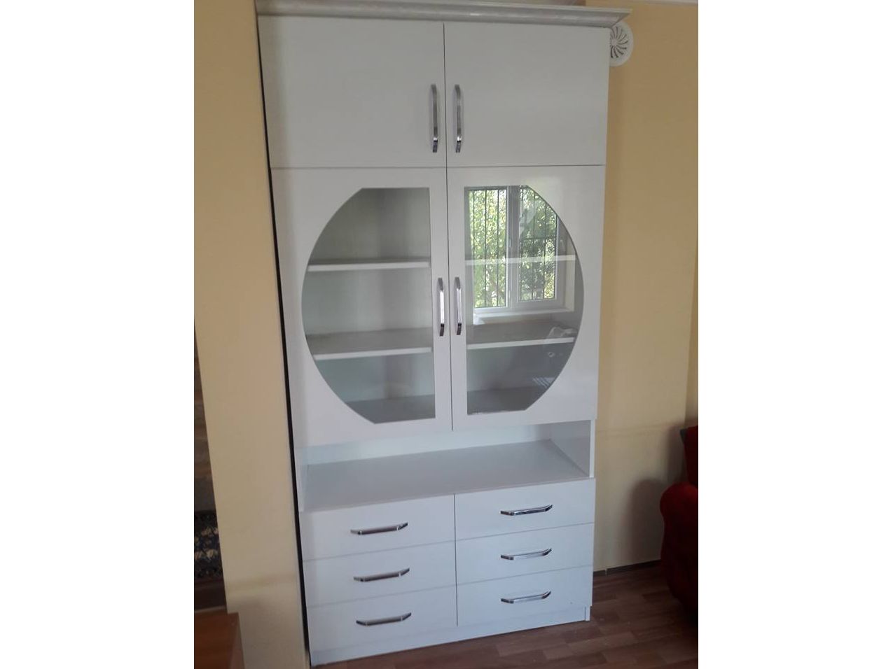 Schrank, Schrein,chiffonniere