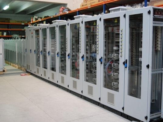 لوحة الكهرباء