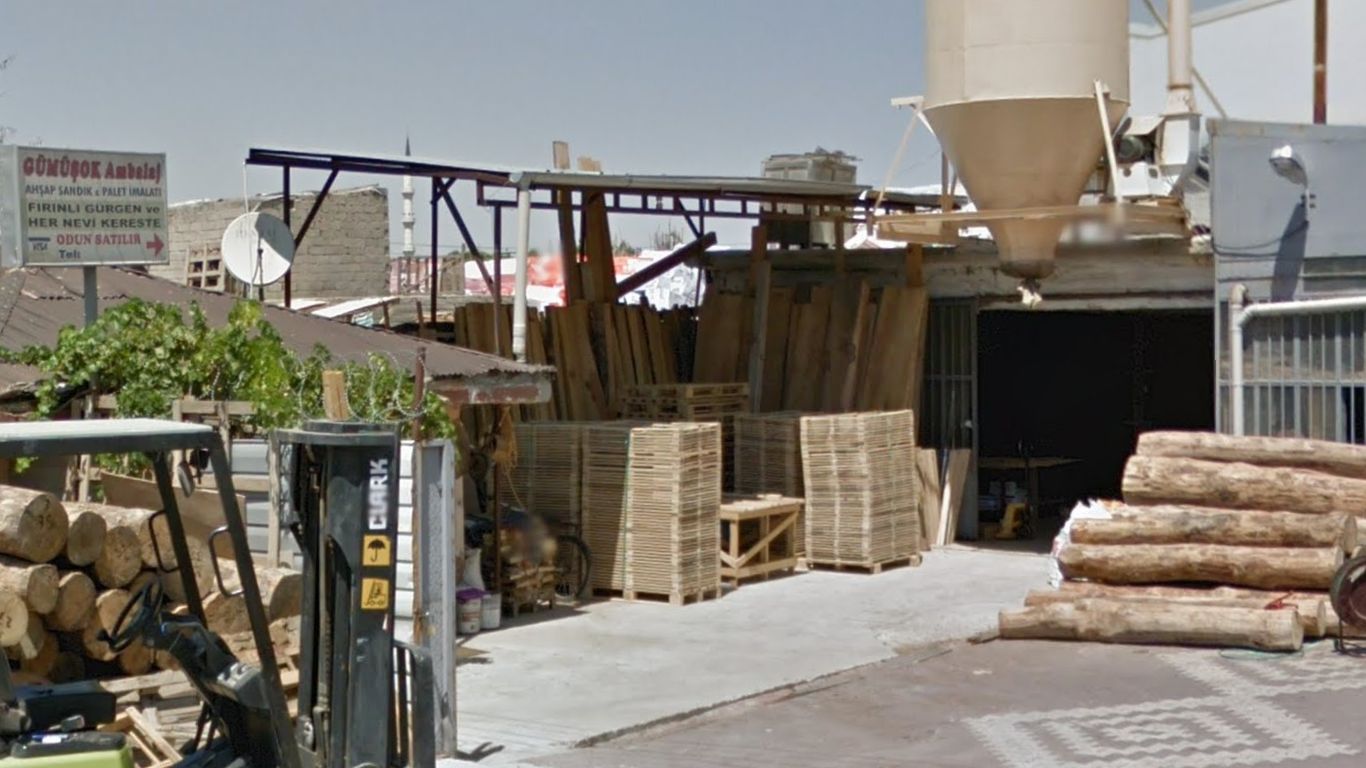 Gümüşok Ahşap Sandık ve Palet İmalatı