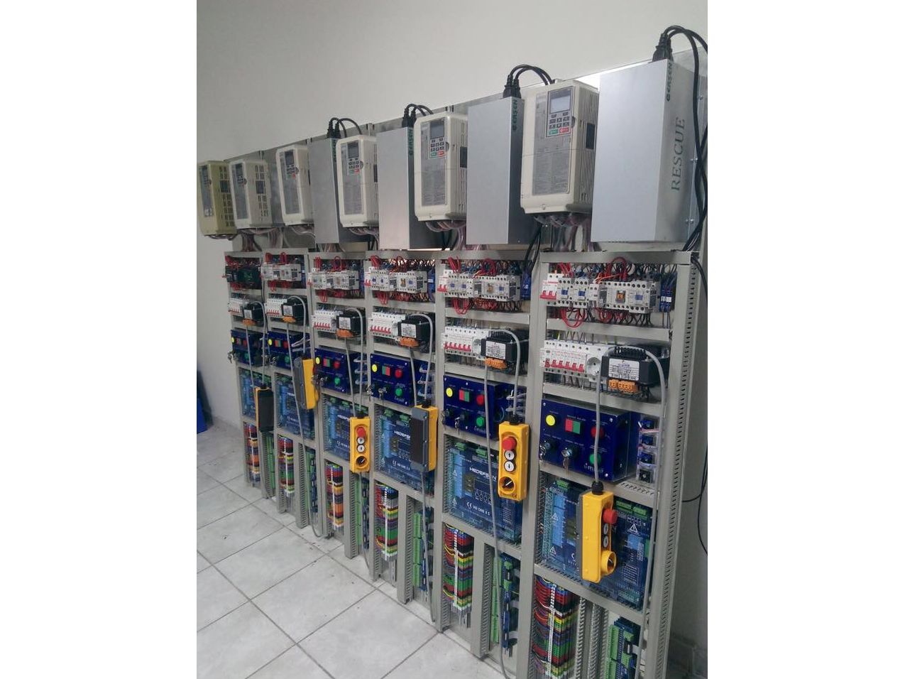 لوحة المصعد