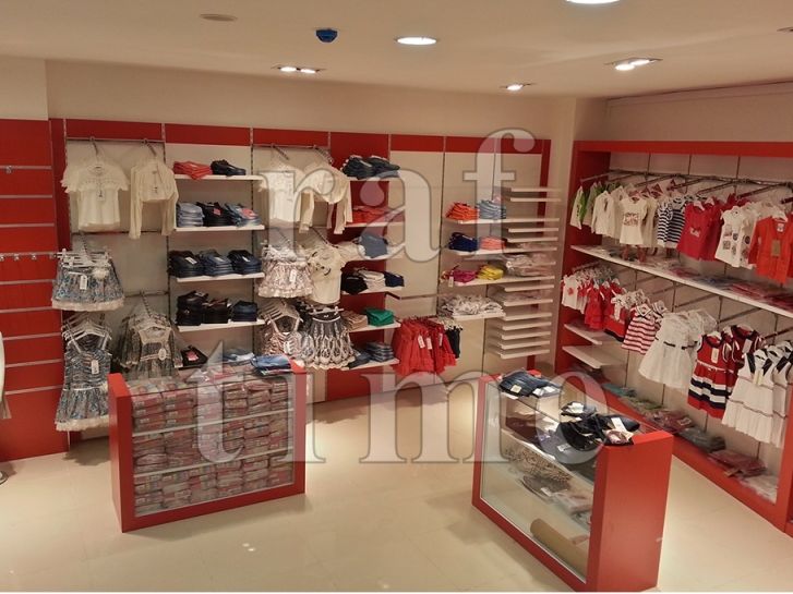 Shelves For Aisles And Other Metal Furniture