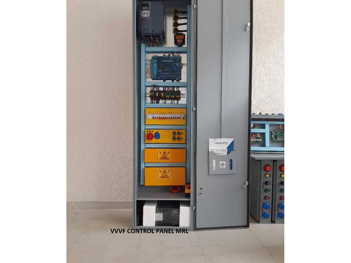 لوحة المصعد