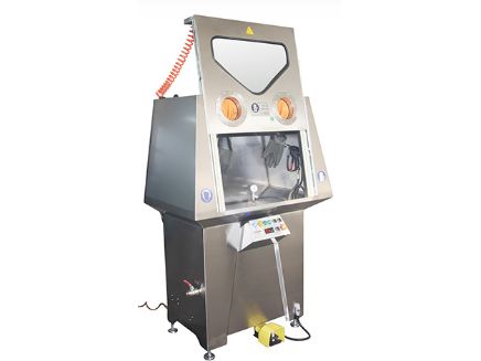 ماكينة الغسل بالكبينة