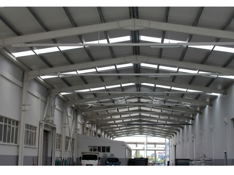 Zusatzwerkgebäude Aus Stahlkonstruktion