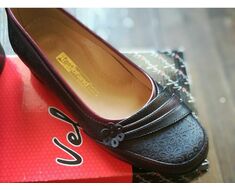 Shoe