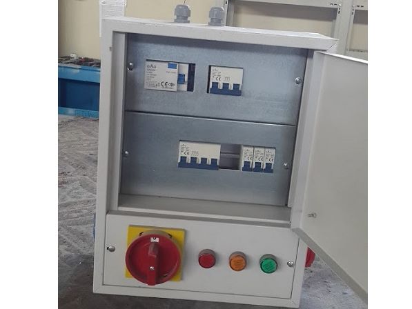 لوحة المصعد