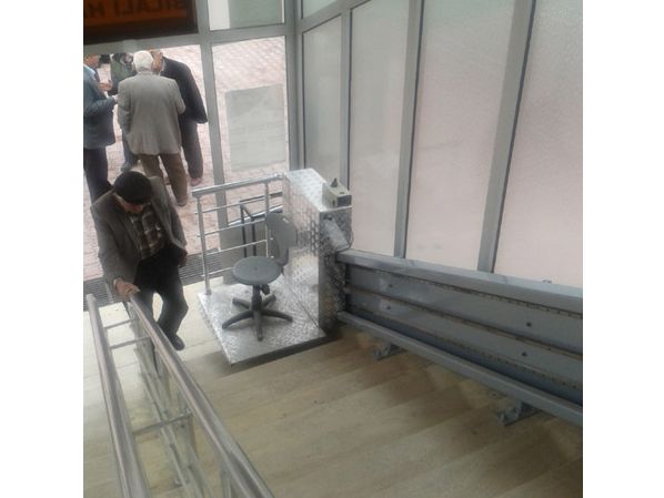 장애인 리프트용 플랫폼 유형 계단