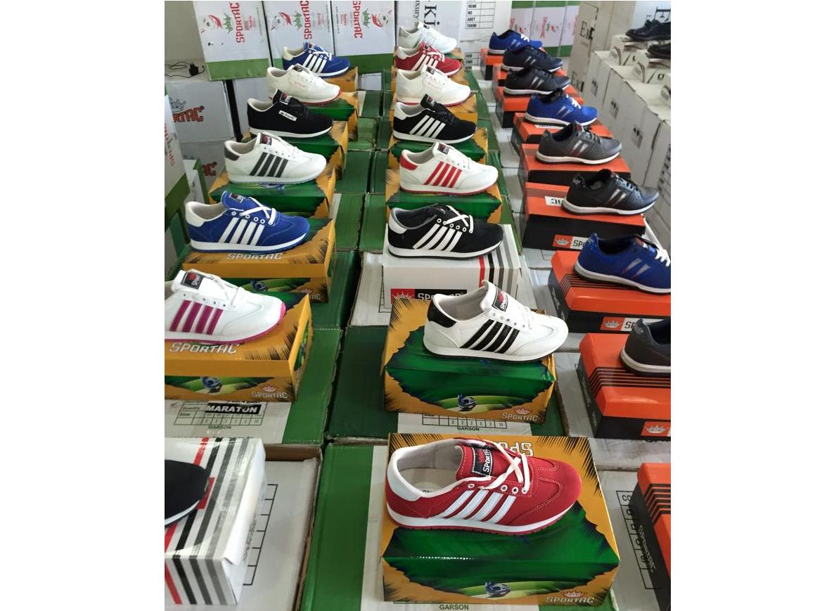 Adidas 2025 caspe outlet