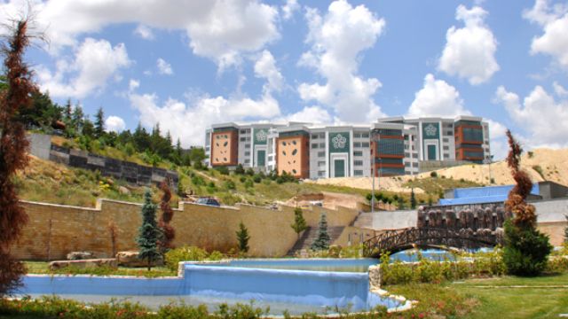 Necmettin Erbakan Üniversitesi