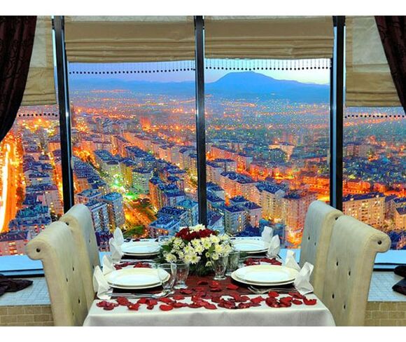 Kule Sini Restaurant