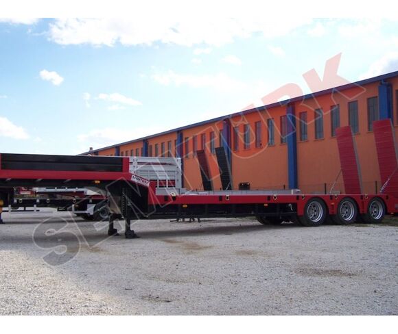 3 axle lowbed semi-trailer
