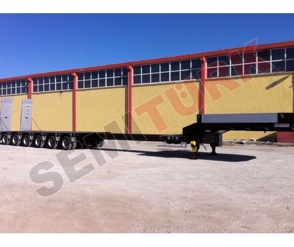 6 mechanically steered axles and longitudinal extent chassis lowbed