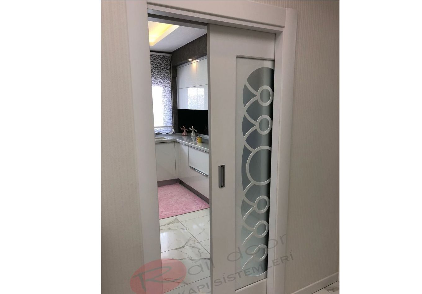 Tek Kanatlı Ray Kapı Sistemi