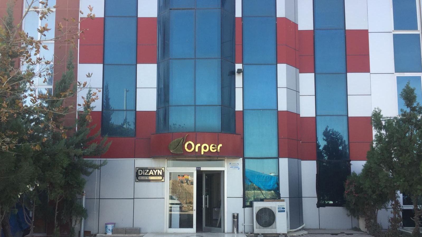 Mehmet Oral-Dizayn Mekanik Perde Sistemleri