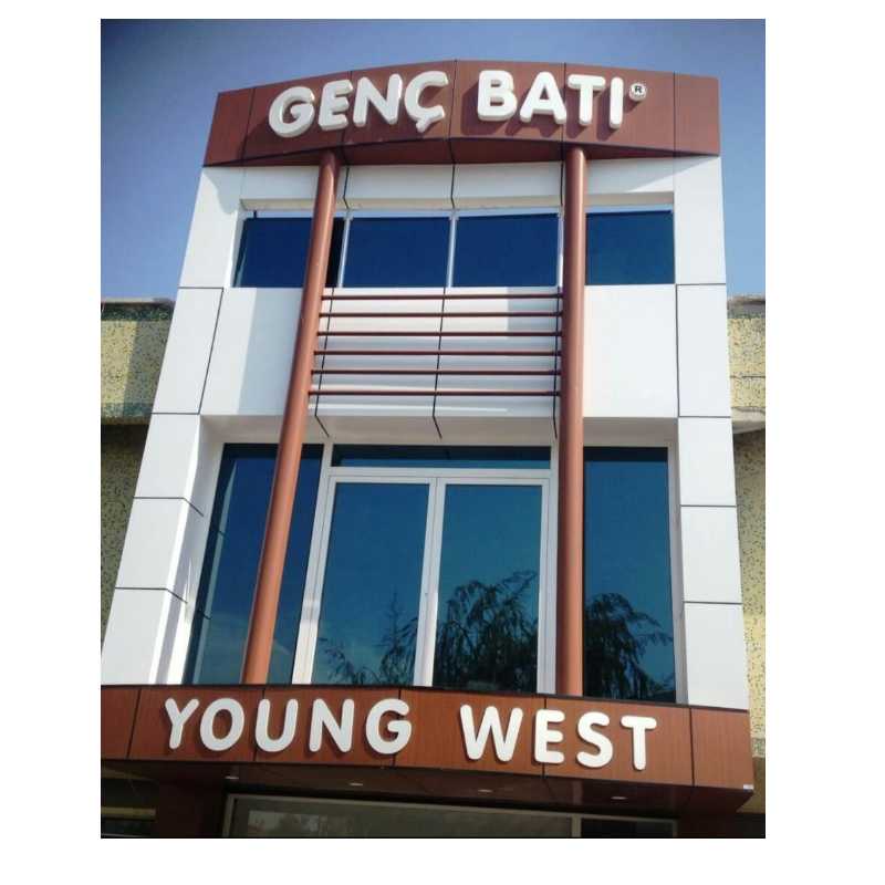 Genç Batı Ayakkabı